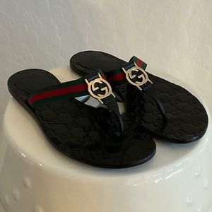 GUCCI Black Leather Web Interlocking GG Thong Flat Sandals